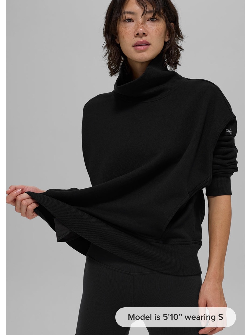 NWOT Alo Hazy Mock Neck Pullover